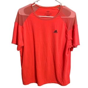 ADIDAS AEROREADY Salmon Shirt. Size M. Excellent Conditions.